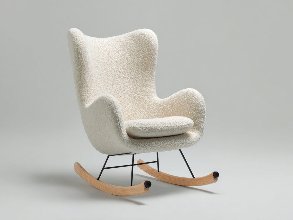 Mecedora tapizada de tejido rizado 78x92x105 cm - Blanco crema negro y madera natural - Respaldo alto envolvente con balancines de madera